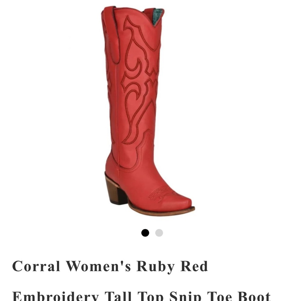 Corral Red Embroidered Heeled Boots size 8 - Picture 2 of 3